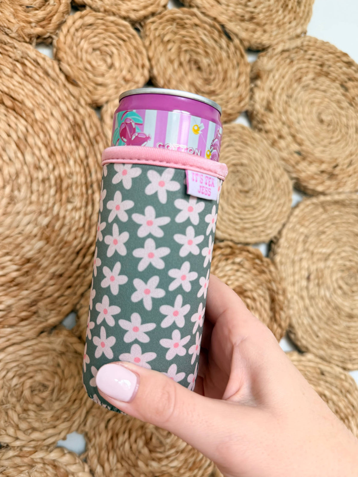 Daisy Days Slim Can Sleeve